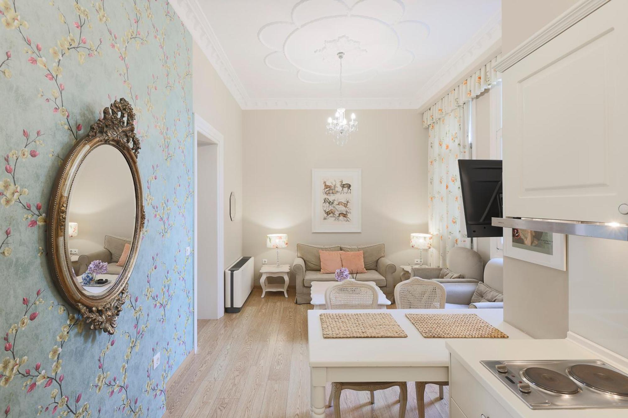 Gatto Perso Luxury Studio Apartments เทสซาโลนิกิ ภายนอก รูปภาพ