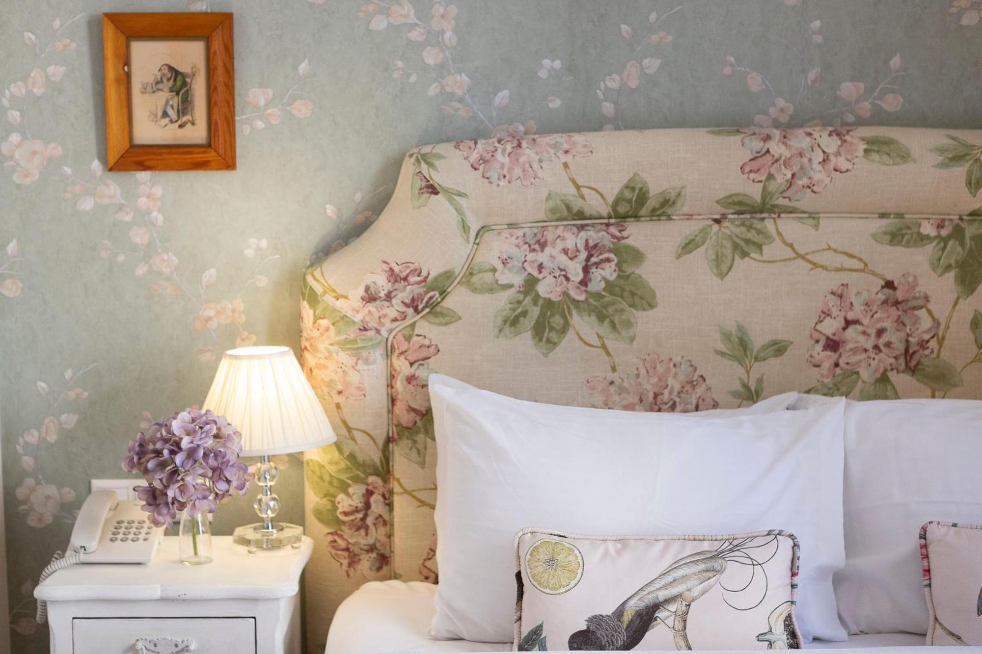 Gatto Perso Luxury Studio Apartments เทสซาโลนิกิ ภายนอก รูปภาพ