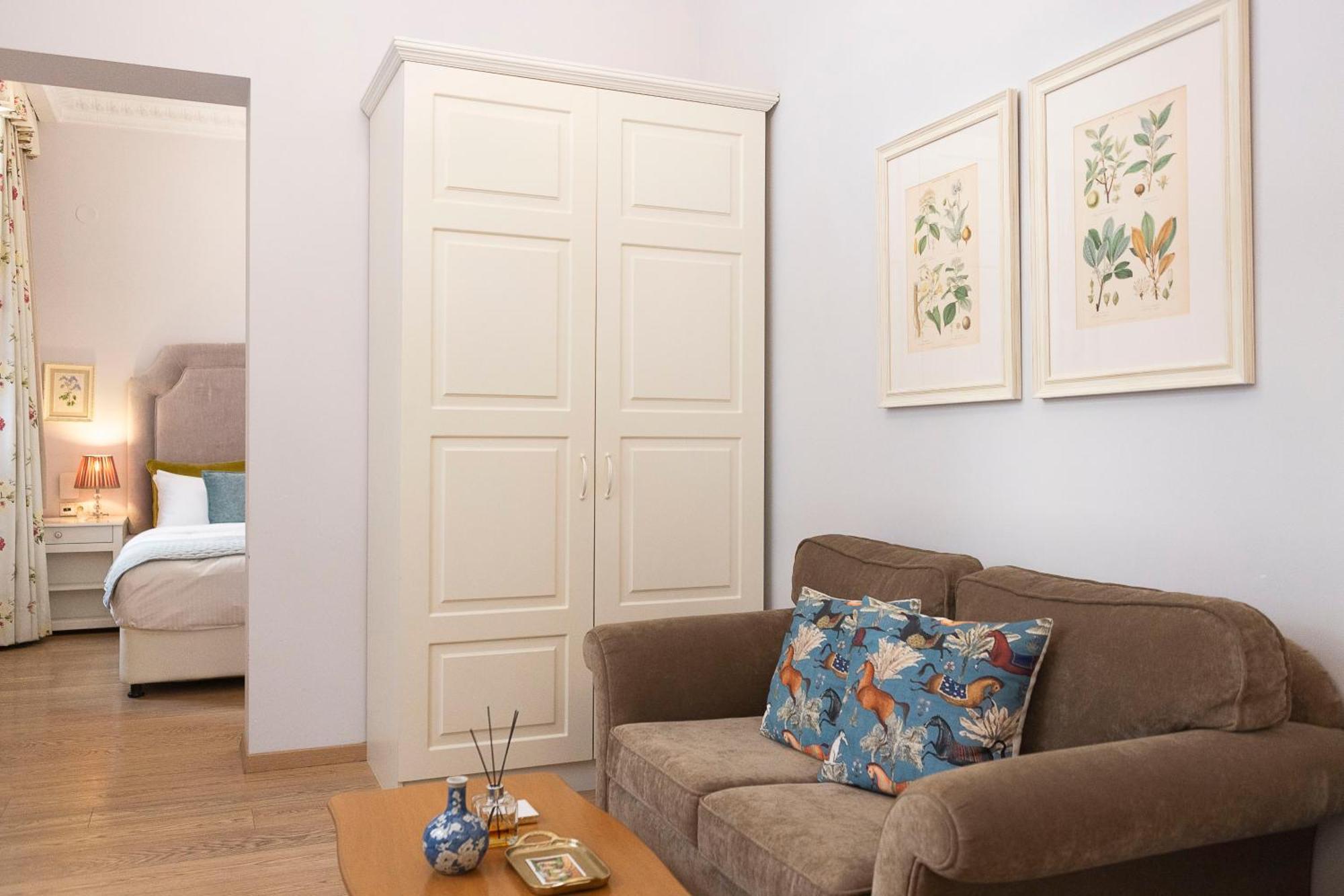 Gatto Perso Luxury Studio Apartments เทสซาโลนิกิ ภายนอก รูปภาพ