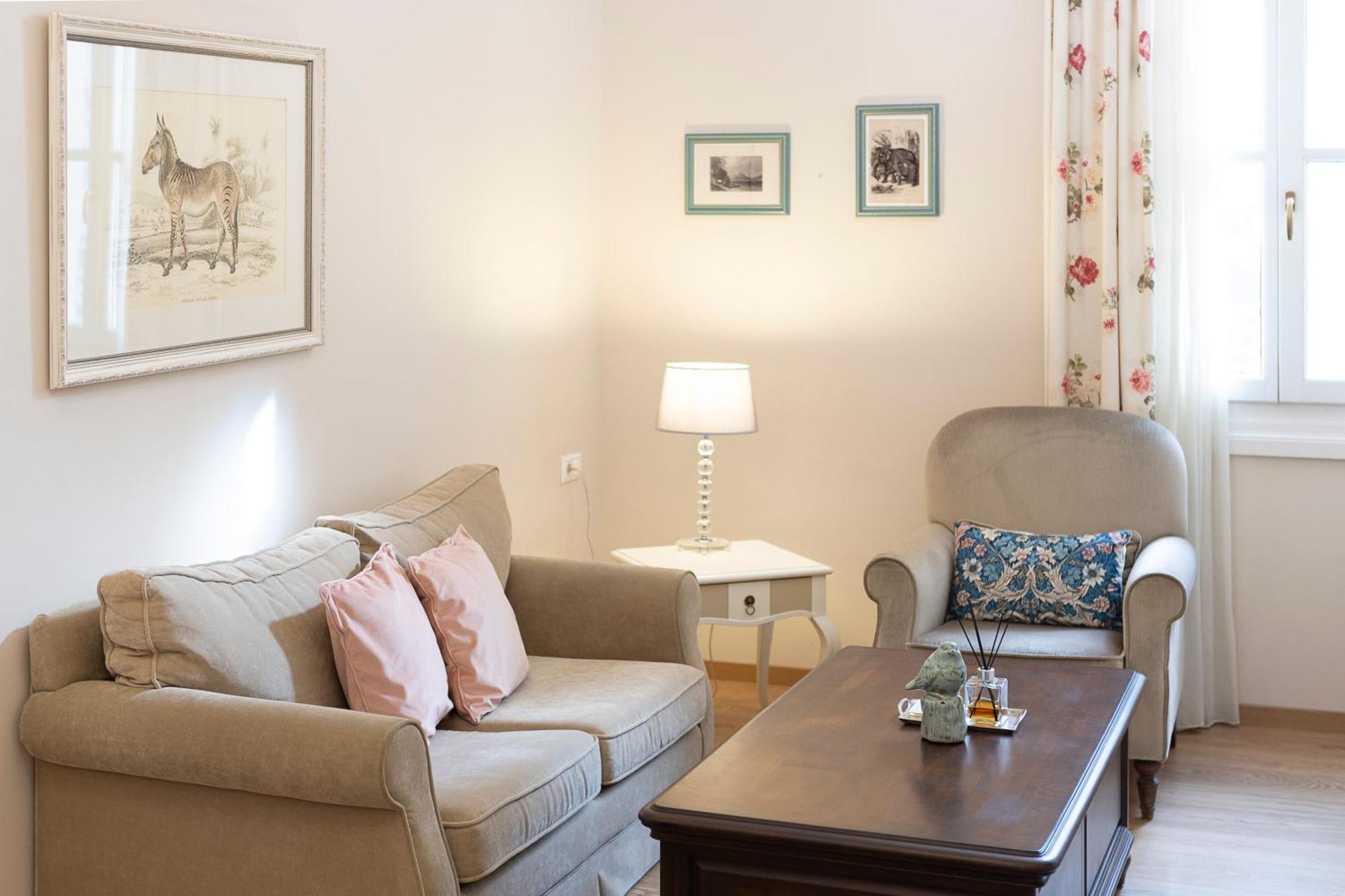 Gatto Perso Luxury Studio Apartments เทสซาโลนิกิ ภายนอก รูปภาพ