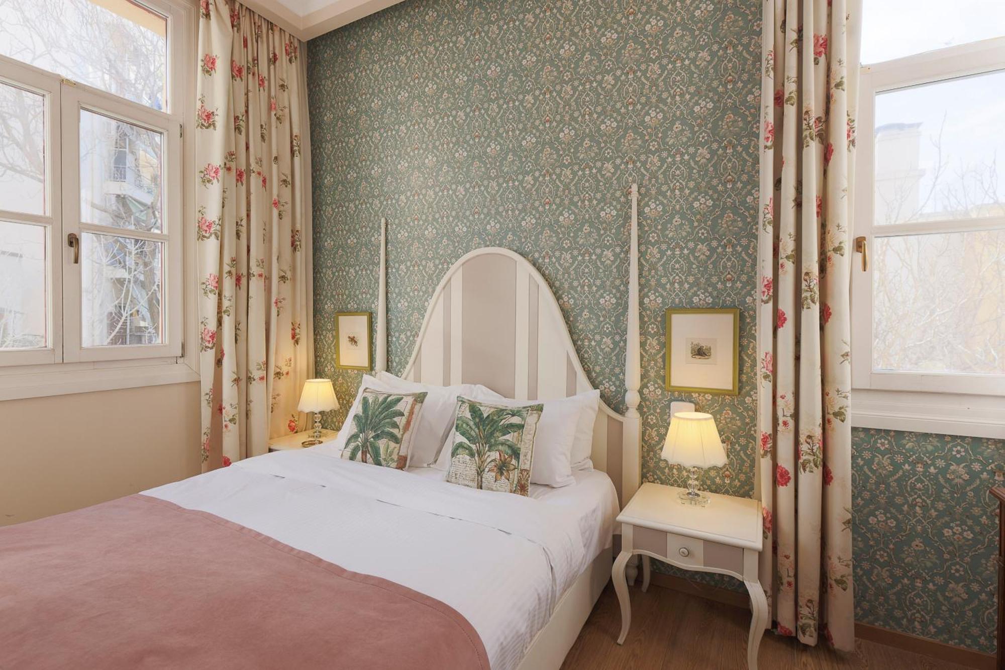 Gatto Perso Luxury Studio Apartments เทสซาโลนิกิ ภายนอก รูปภาพ