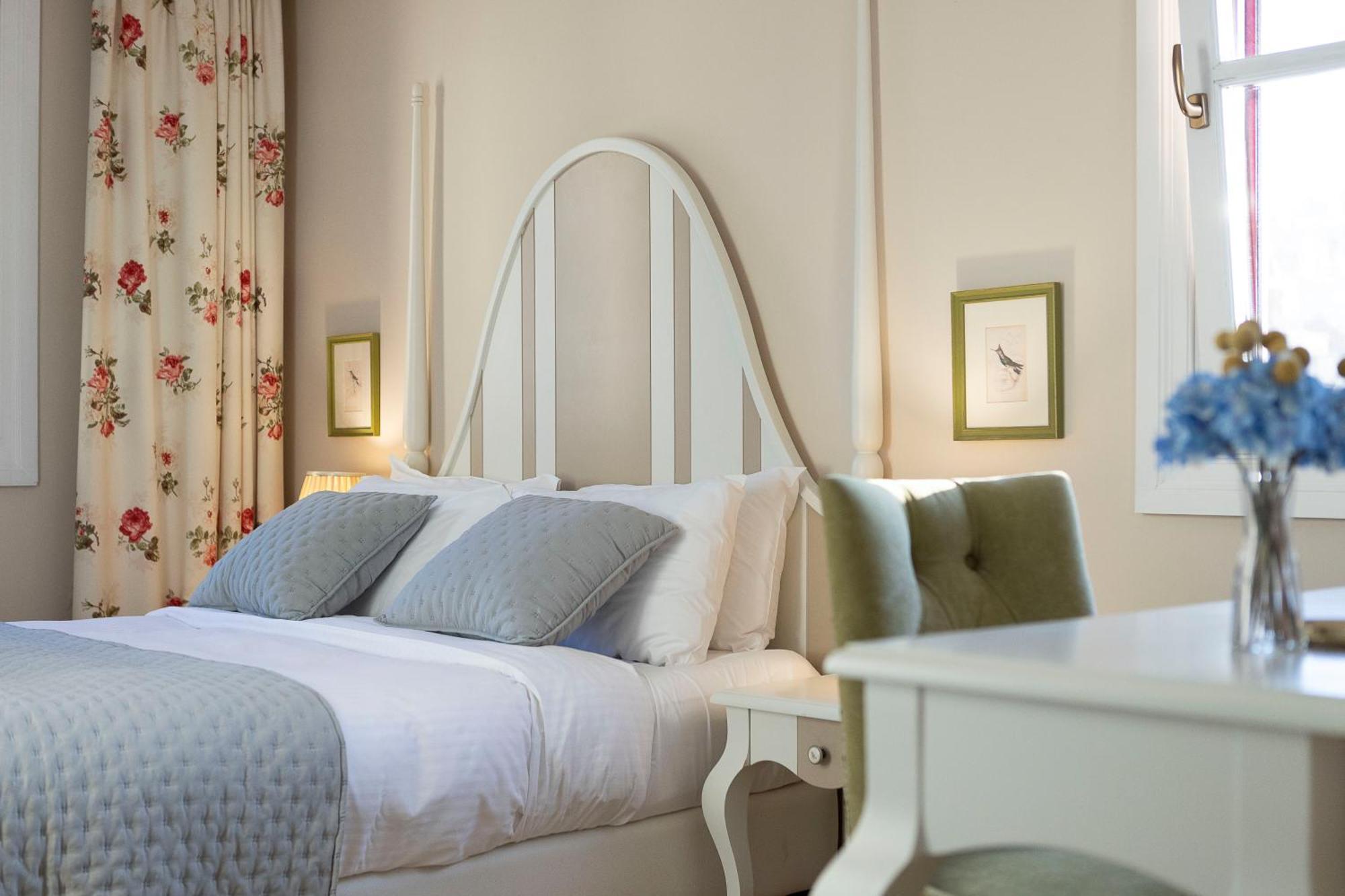 Gatto Perso Luxury Studio Apartments เทสซาโลนิกิ ภายนอก รูปภาพ