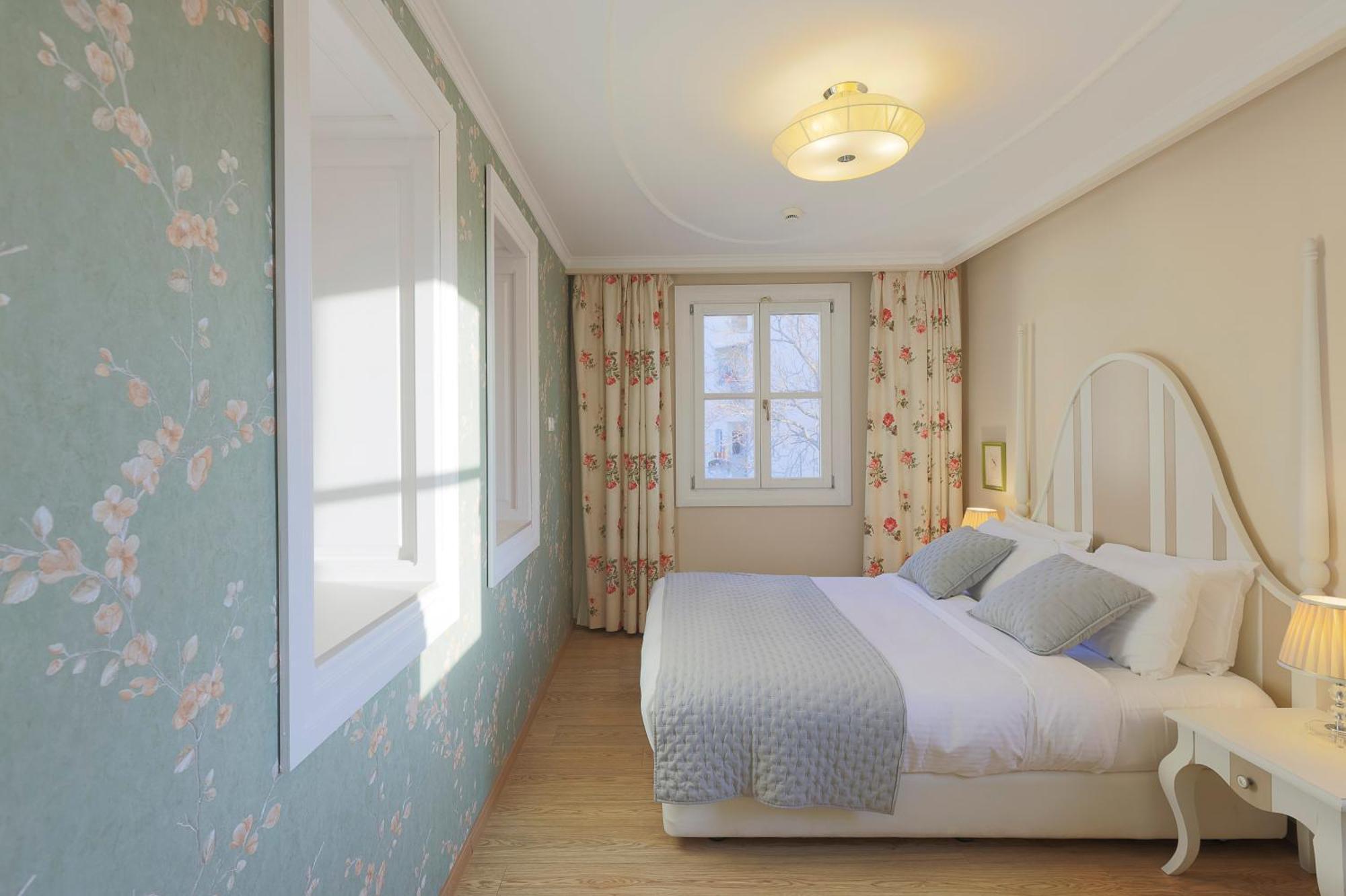 Gatto Perso Luxury Studio Apartments เทสซาโลนิกิ ภายนอก รูปภาพ