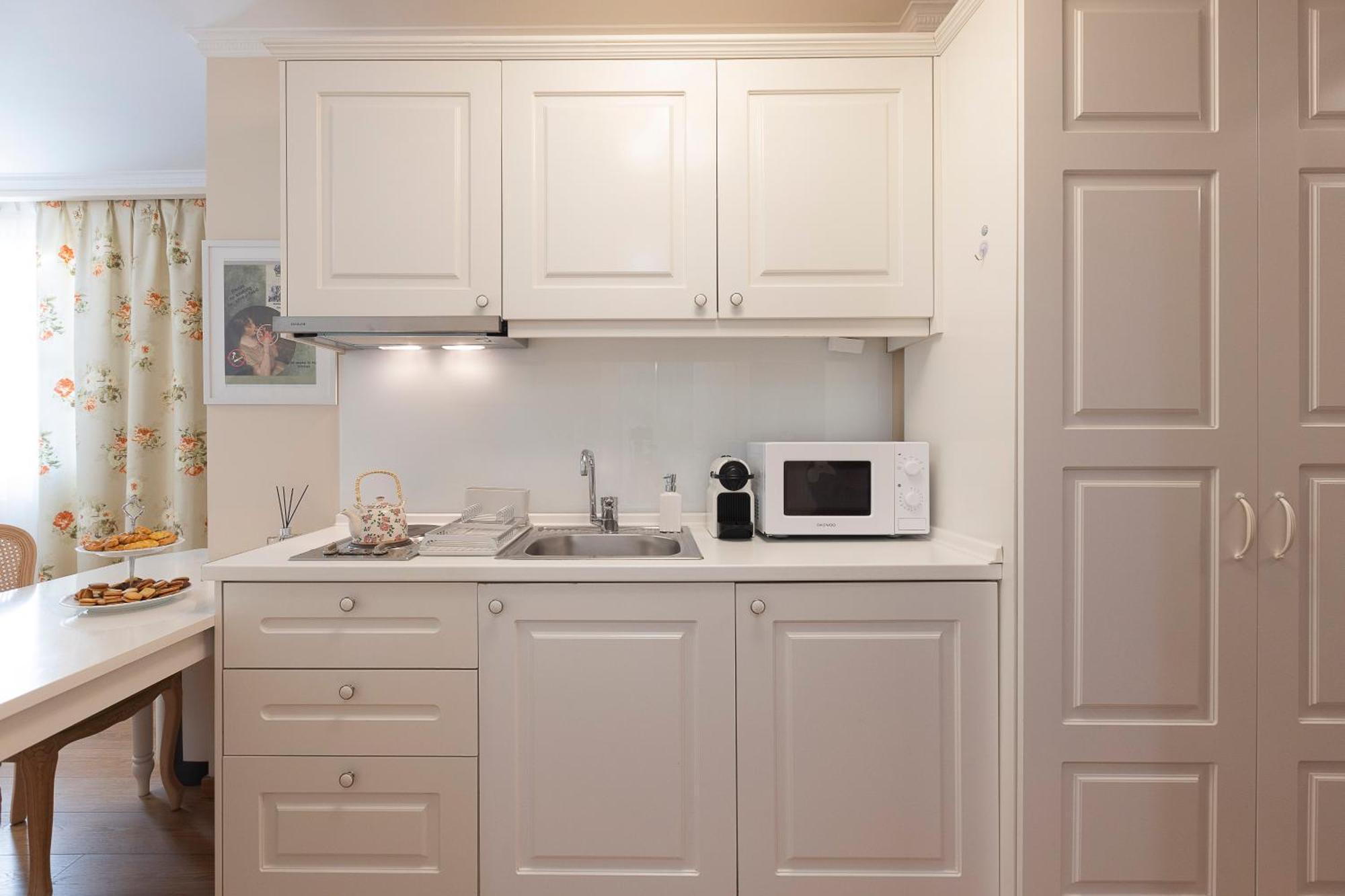 Gatto Perso Luxury Studio Apartments เทสซาโลนิกิ ภายนอก รูปภาพ
