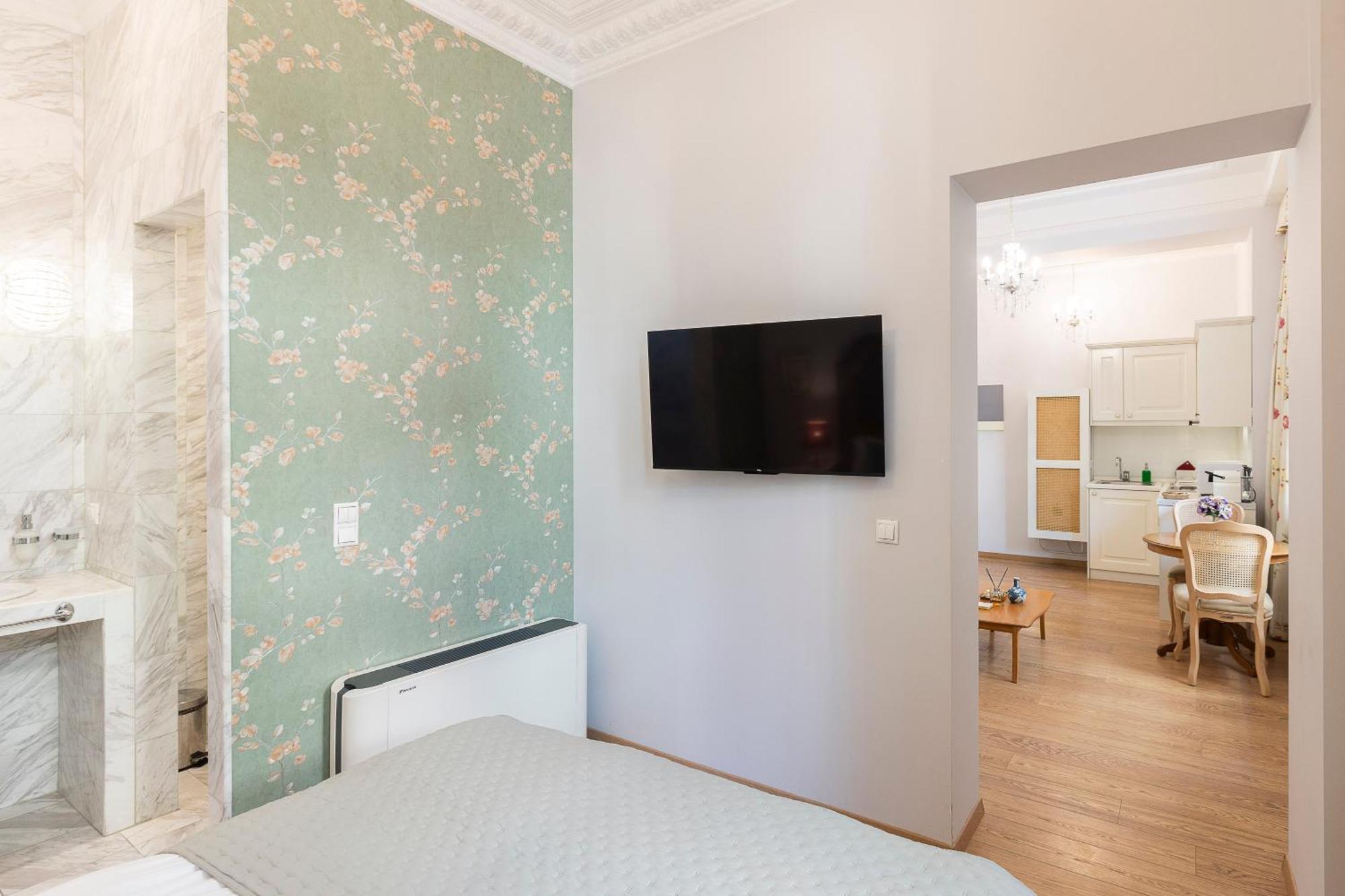Gatto Perso Luxury Studio Apartments เทสซาโลนิกิ ภายนอก รูปภาพ